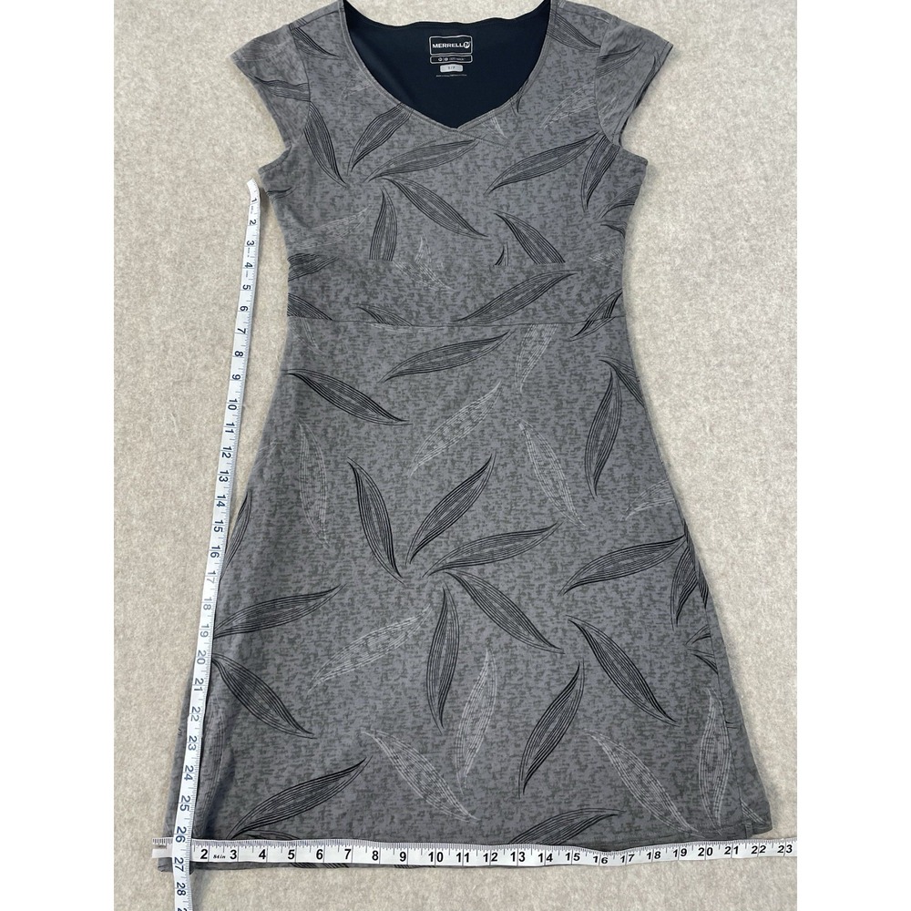 Merrell Opti-Wick Dress Women's Small Grey ShortCap Sleeve V Neck Lined Athletic - Picture 12 of 15